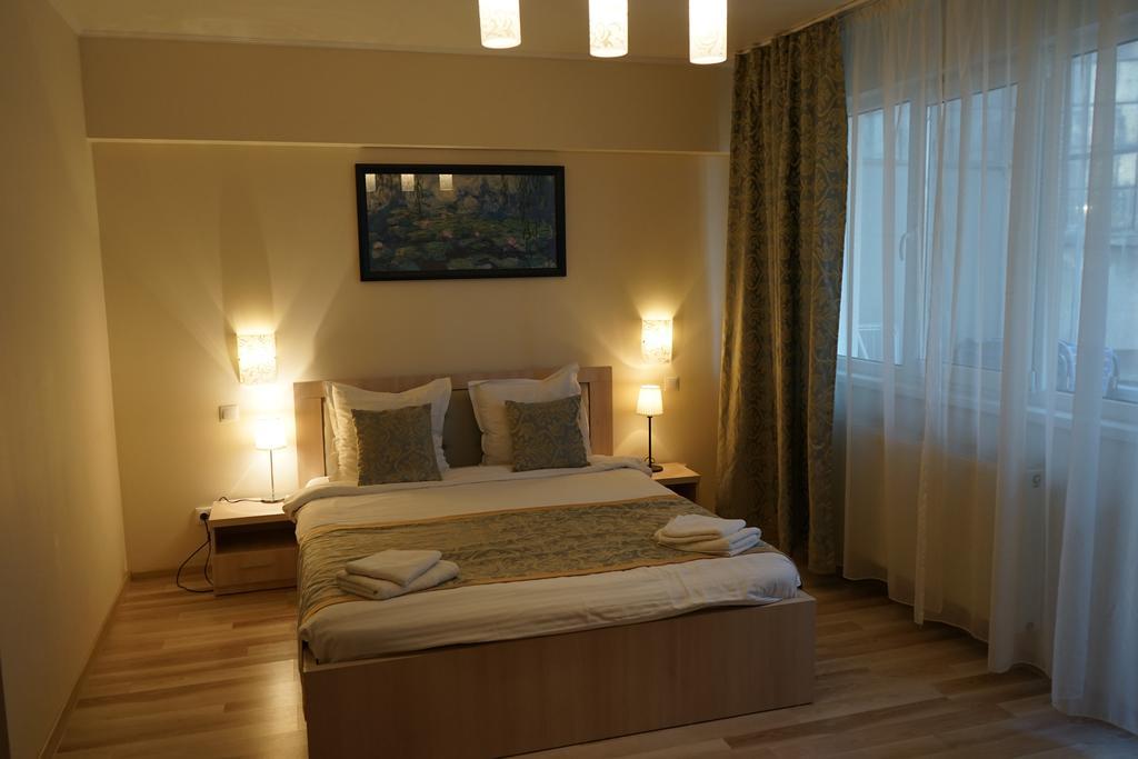 Agentia H Accommodation Bukarest Eksteriør billede